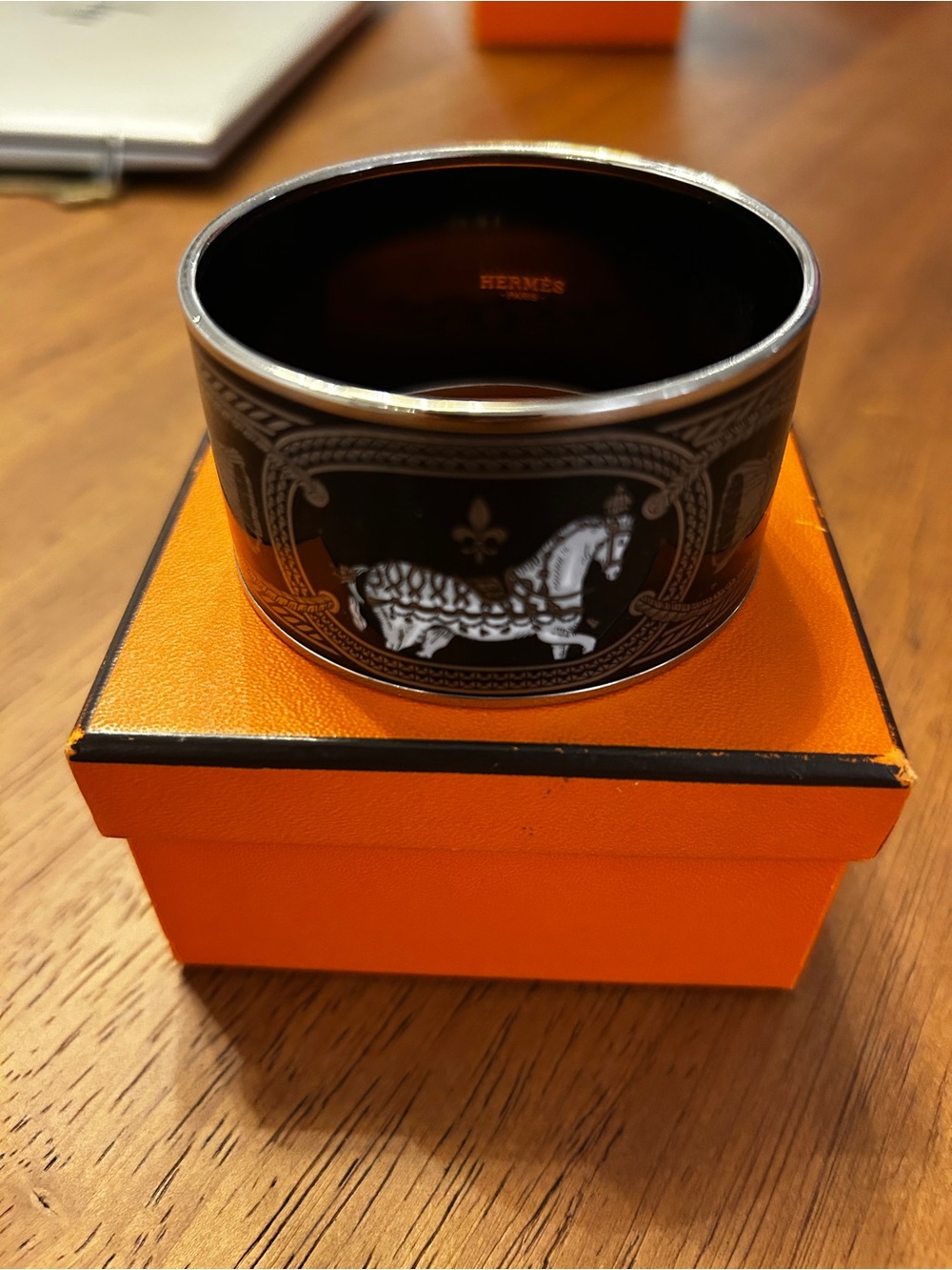 HERMES ENAMEL CUFF BRACELET WITH PALADIUM HARDWARE. Black, grey and white cuff.